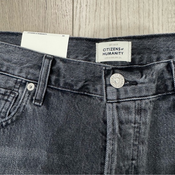 NWT Citizen of Humanity Camilla Frayed Shorts - Picture 5 of 5